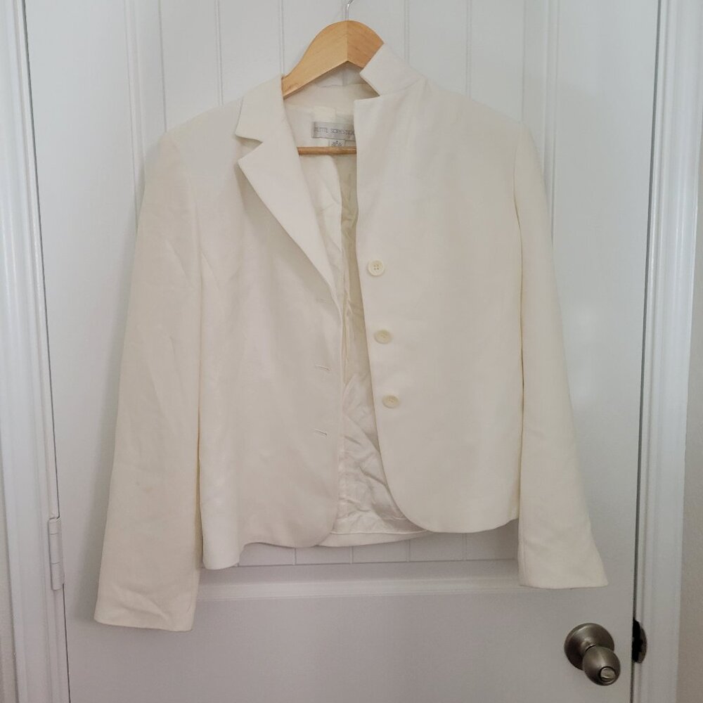 White Blazer Petite Sophisticate SZ 8